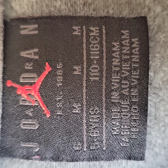 Nike Air Jordan Kids Gray Jacket NWOT - Picture 3 of 9